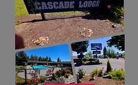 Cascade Lodge - Central Bend Retreat